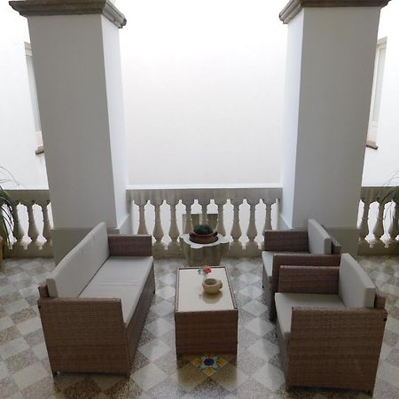 Palazzo Albini Bed & Breakfast Albanella Exterior photo