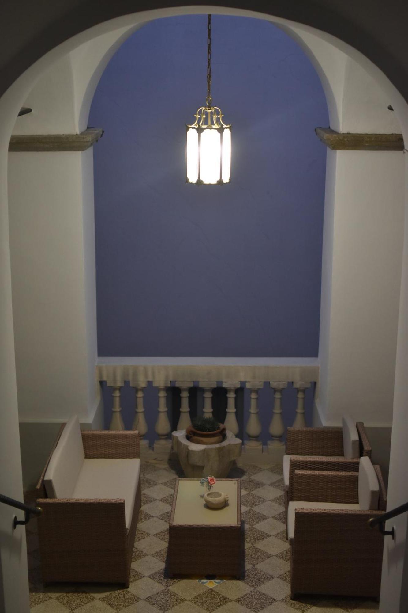 Palazzo Albini Bed & Breakfast Albanella Exterior photo