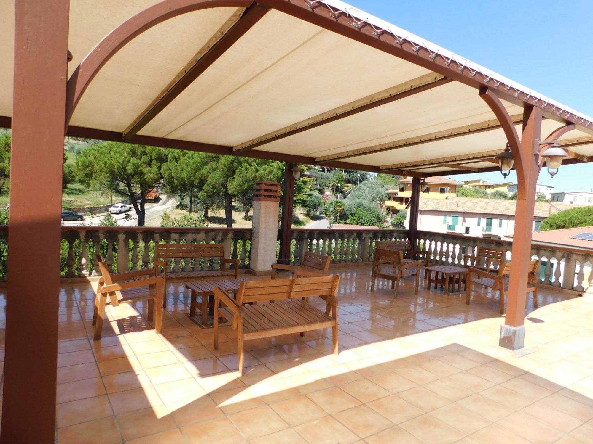 Palazzo Albini Bed & Breakfast Albanella Exterior photo